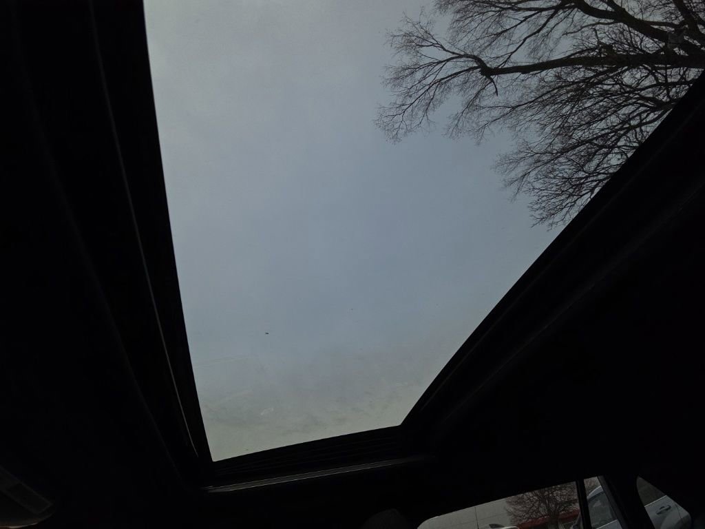 Used 2021 Toyota RAV4 SE w/ Weather & Moonroof Package image 26