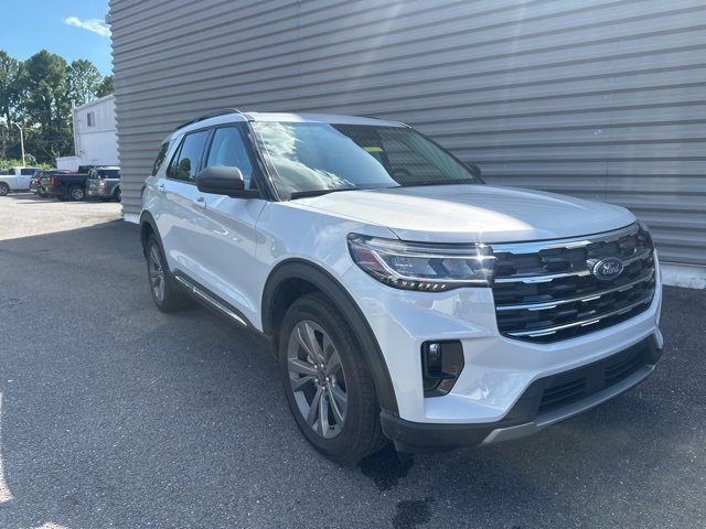 New 2025 Ford Explorer Active w/ Active Comfort Package