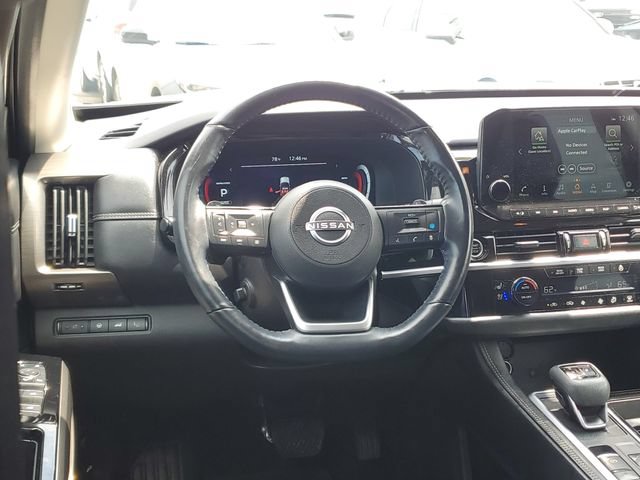 Used 2024 Nissan Pathfinder Platinum w/ Cargo Package AWD/4WD image 12