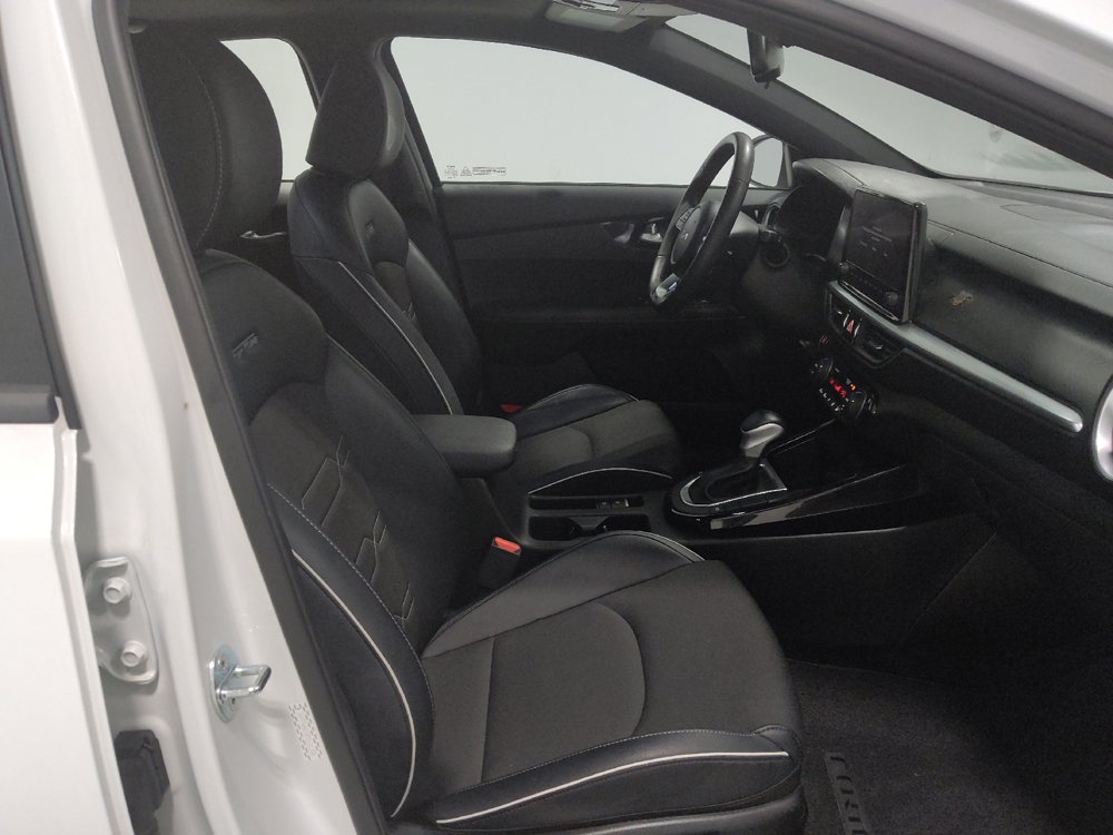 Used 2023 Kia Forte GT-Line w/ GT-Line Premium Package FWD image 21