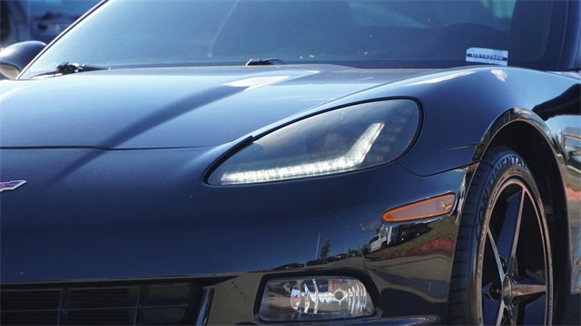 Used 2013 Chevrolet Corvette Base w/ 2LT Preferred Equipment Group image 4