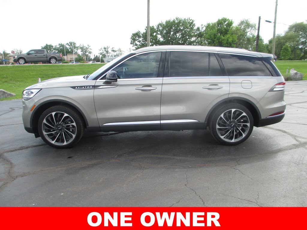 Used 2023 Lincoln Aviator Reserve w/ Equipment Group 201A AWD/4WD image 10