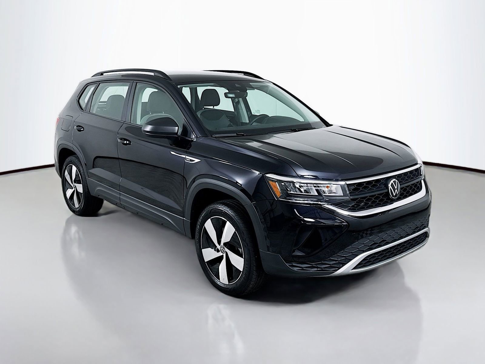 Certified 2024 Volkswagen Taos S AWD/4WD image 7
