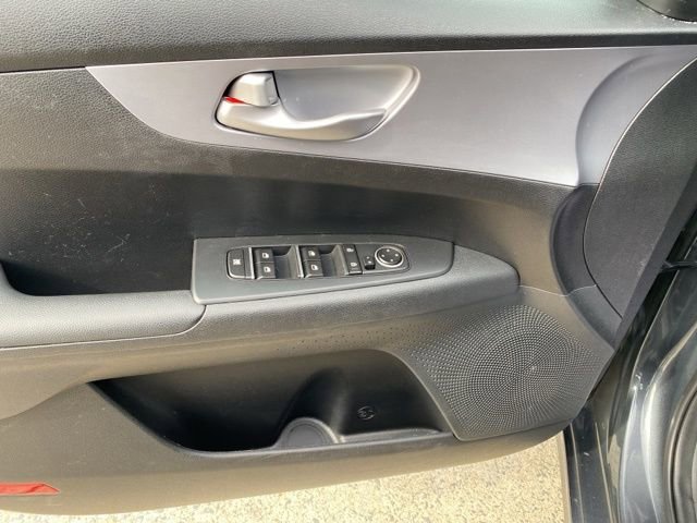 Used 2024 Kia Forte LXS image 16