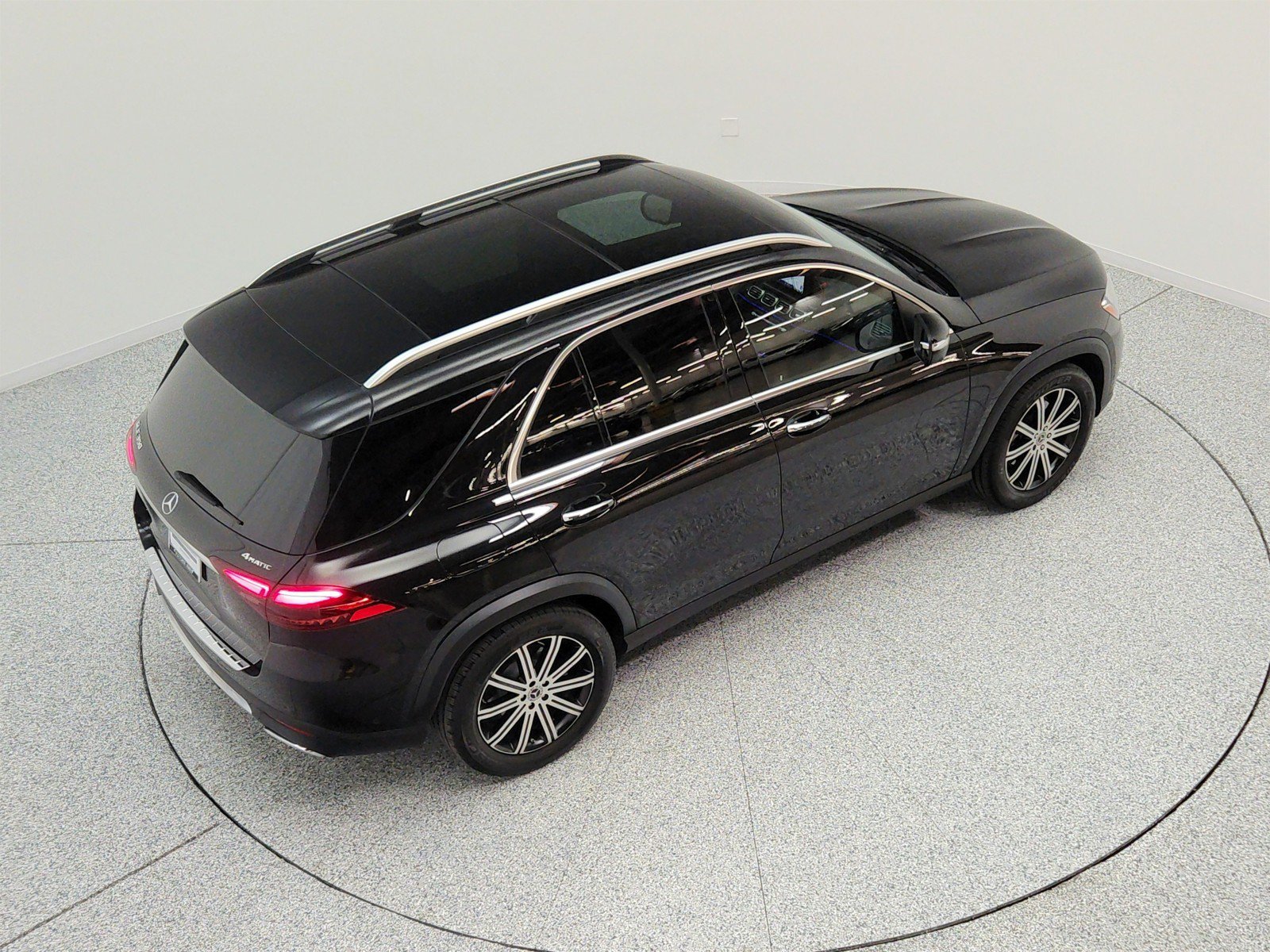 Certified 2026 Mercedes-Benz GLE 350 4MATIC image 26