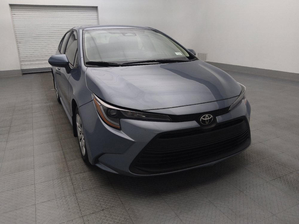 Used 2025 Toyota Corolla LE FWD image 13