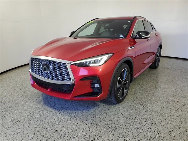 Used 2023 INFINITI QX55 Essential image 2