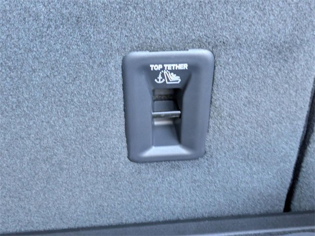 New 2025 Chevrolet Equinox EV RS image 31