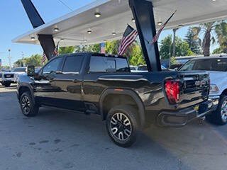 Used 2022 GMC Sierra 3500 AT4 w/ AT4 Preferred Package AWD/4WD image 7
