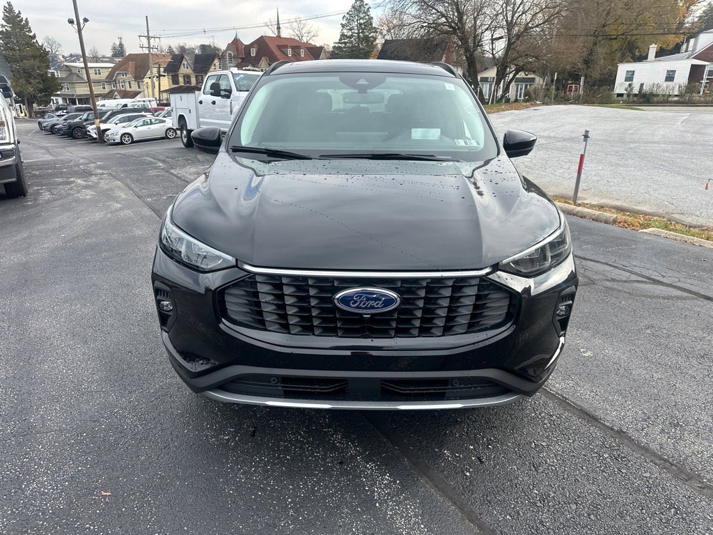 New 2026 Ford Escape SE w/ PHEV Premium Package image 2