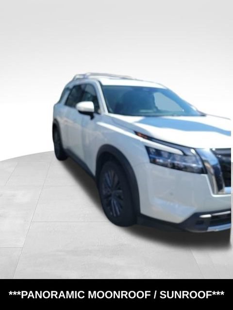 Used 2023 Nissan Pathfinder SL w/ SL Premium Package AWD/4WD image 6