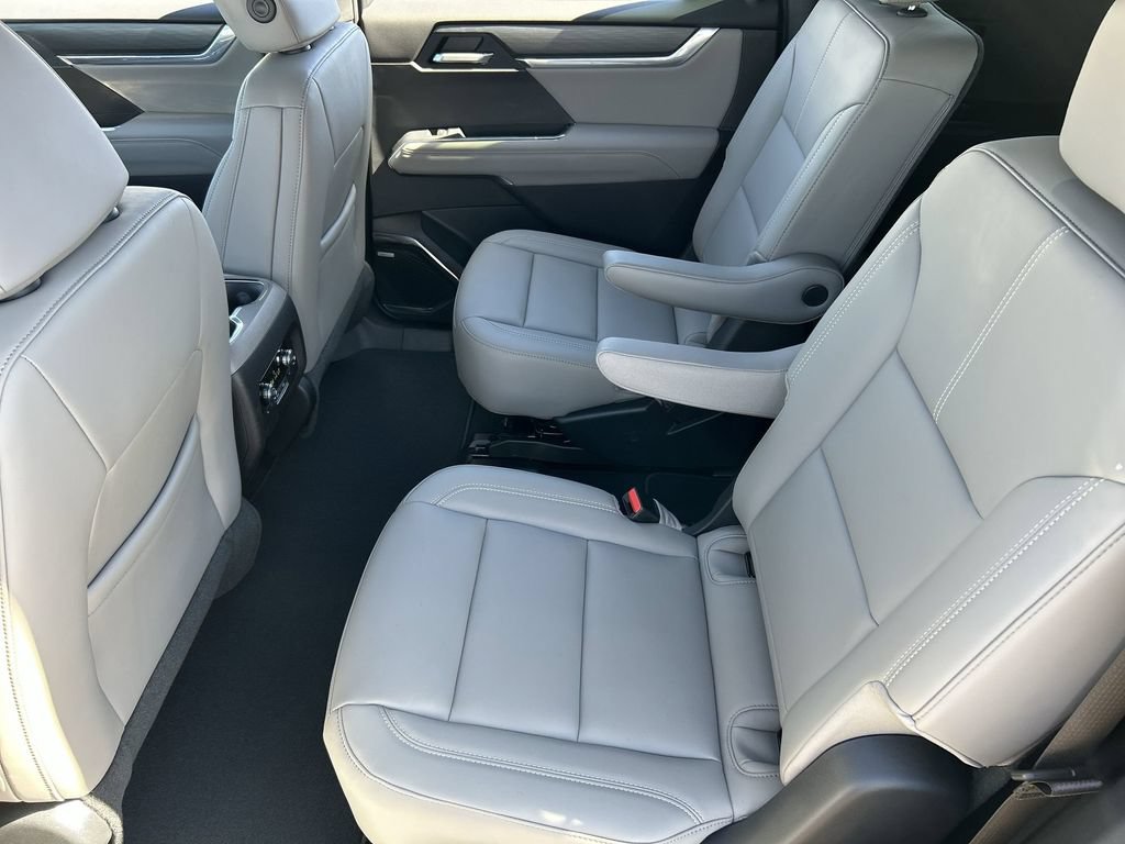New 2026 GMC Acadia Elevation w/ Elevation Premium Package AWD/4WD image 26