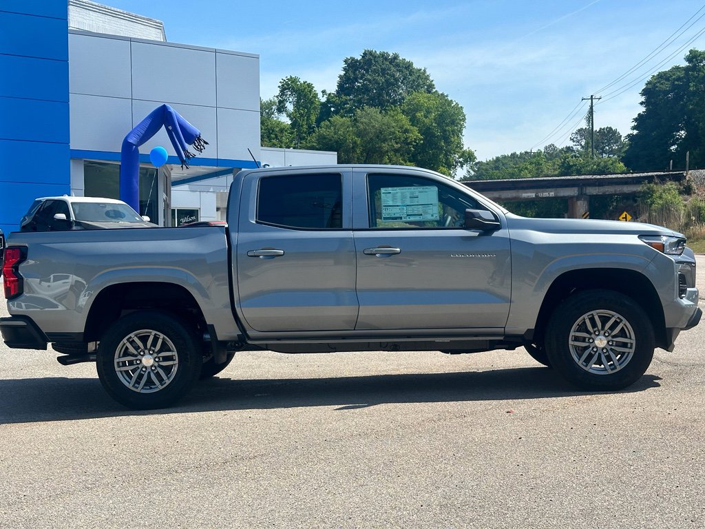 New 2026 Chevrolet Colorado LT RWD image 2
