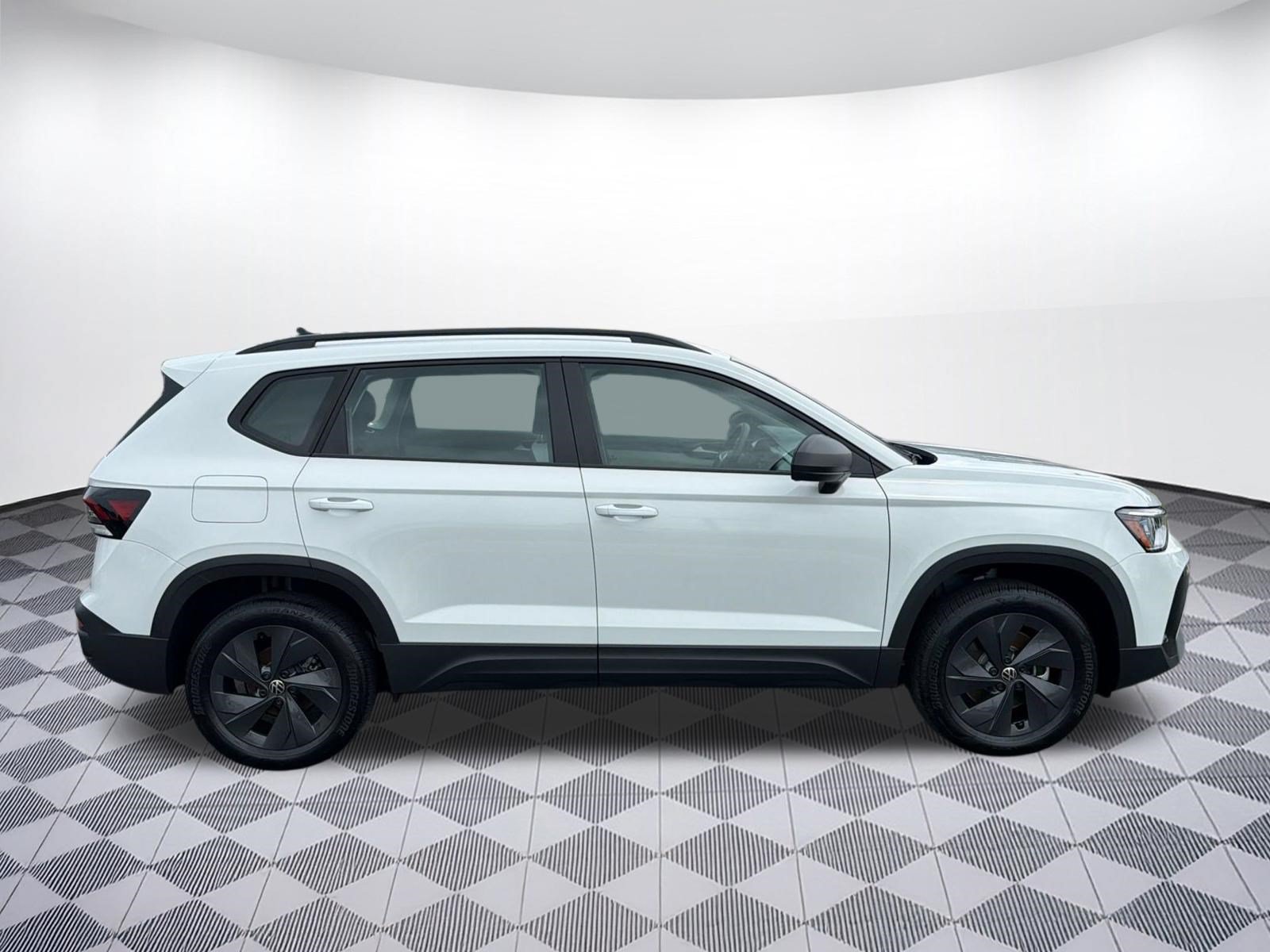 New 2026 Volkswagen Taos S FWD image 8