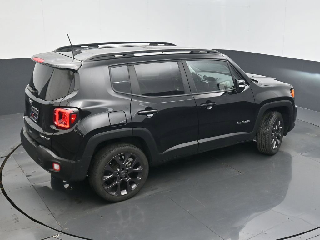 Certified 2023 Jeep Renegade Limited w/ Sun/Sound Group image 42