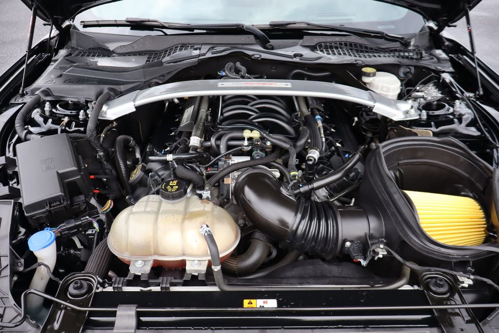 Used 2020 Ford Mustang Shelby GT350 w/ Technology Package image 35