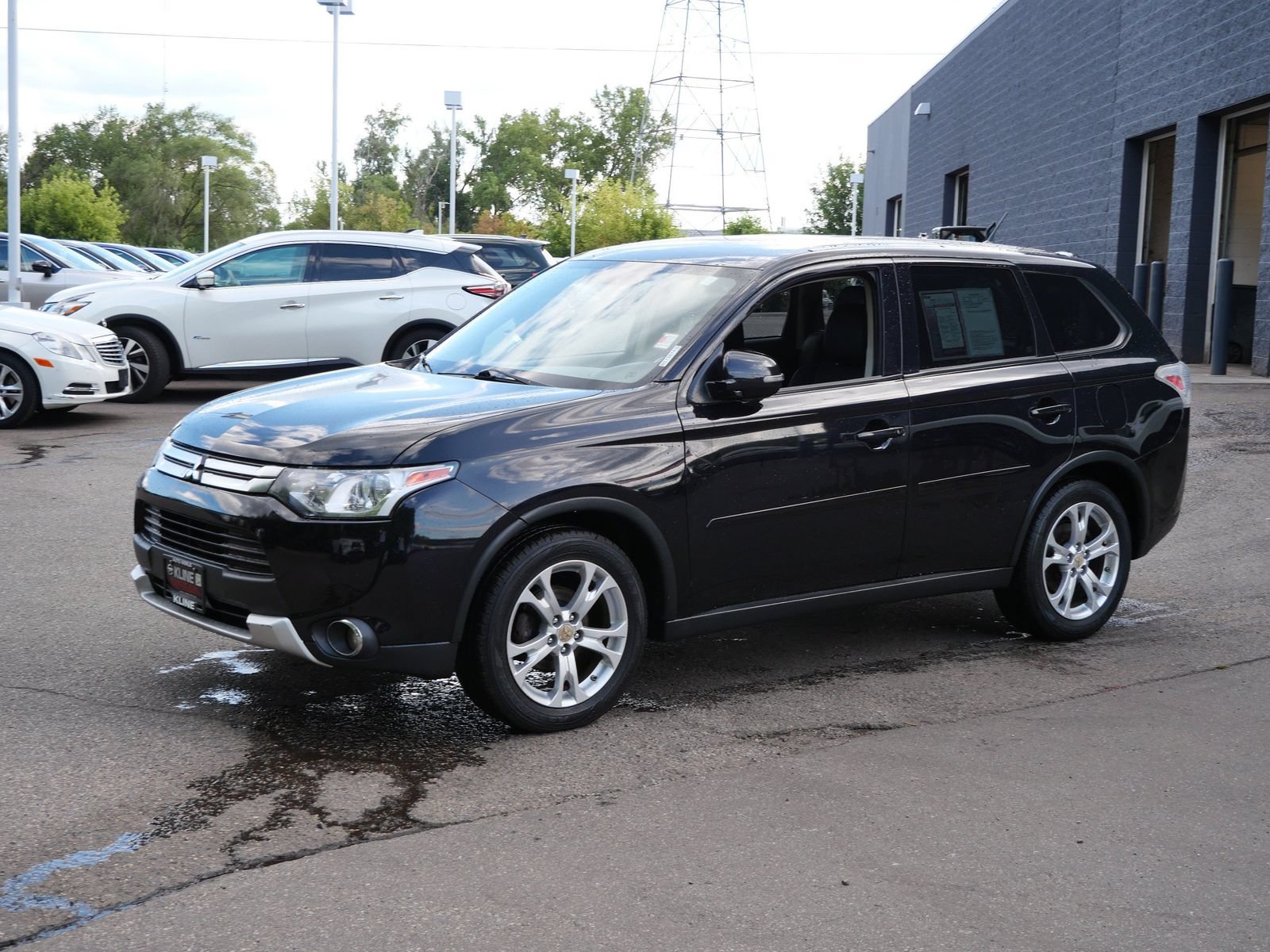 Used 2015 Mitsubishi Outlander SE AWD/4WD image 7