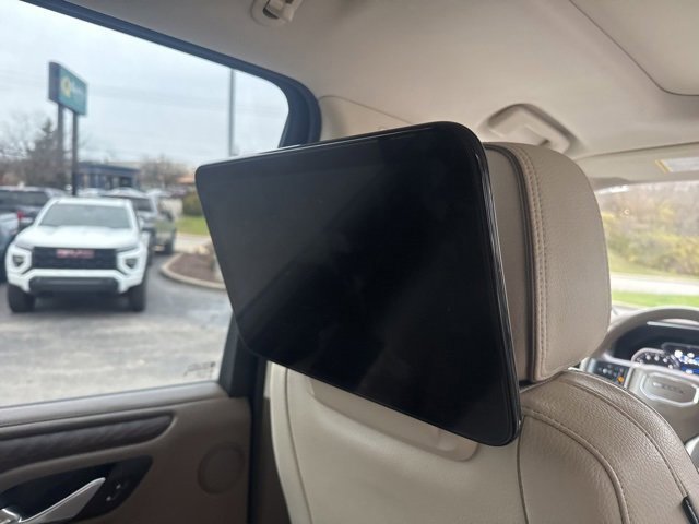 Used 2021 GMC Yukon XL Denali w/ Denali Ultimate Package image 13
