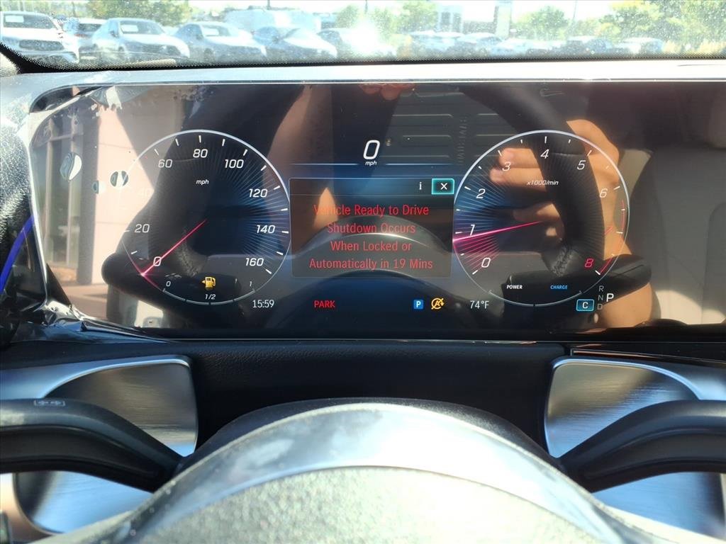 New 2025 Mercedes-Benz GLB 250 4MATIC image 18