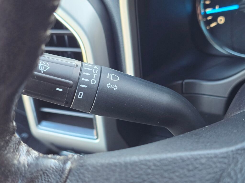 Used 2017 Ford F150 Lariat w/ Equipment Group 502A Luxury image 29