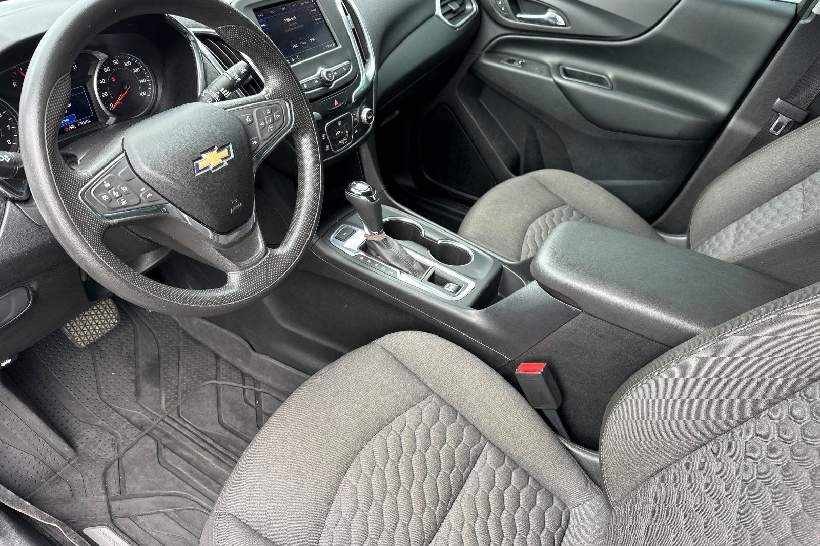 Used 2020 Chevrolet Equinox LT AWD/4WD image 10