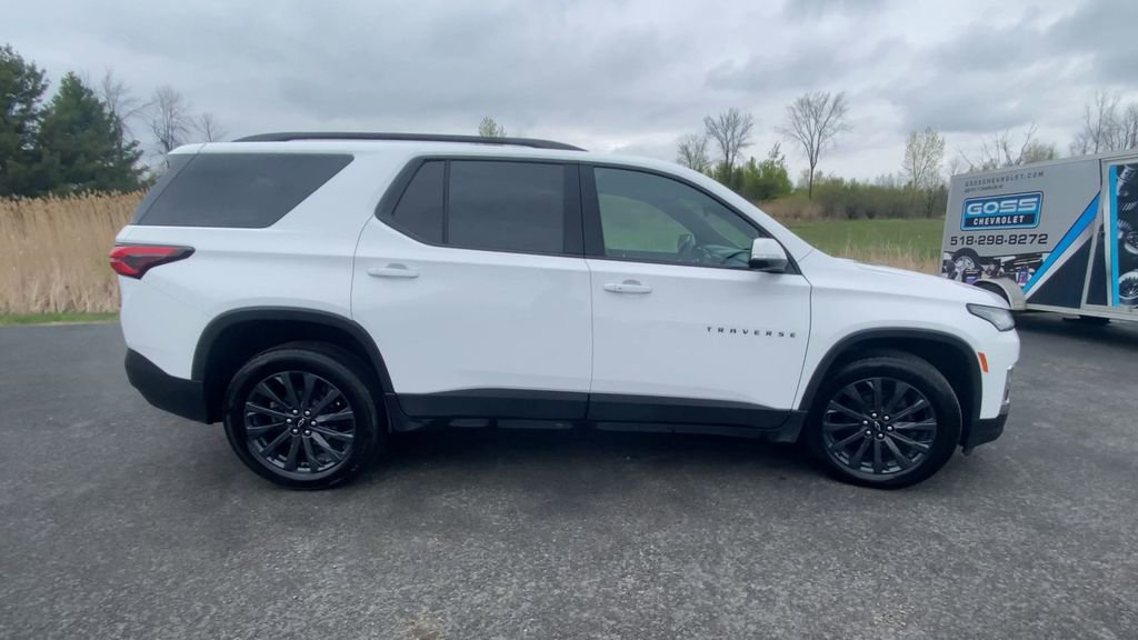 Certified 2023 Chevrolet Traverse RS AWD/4WD image 9