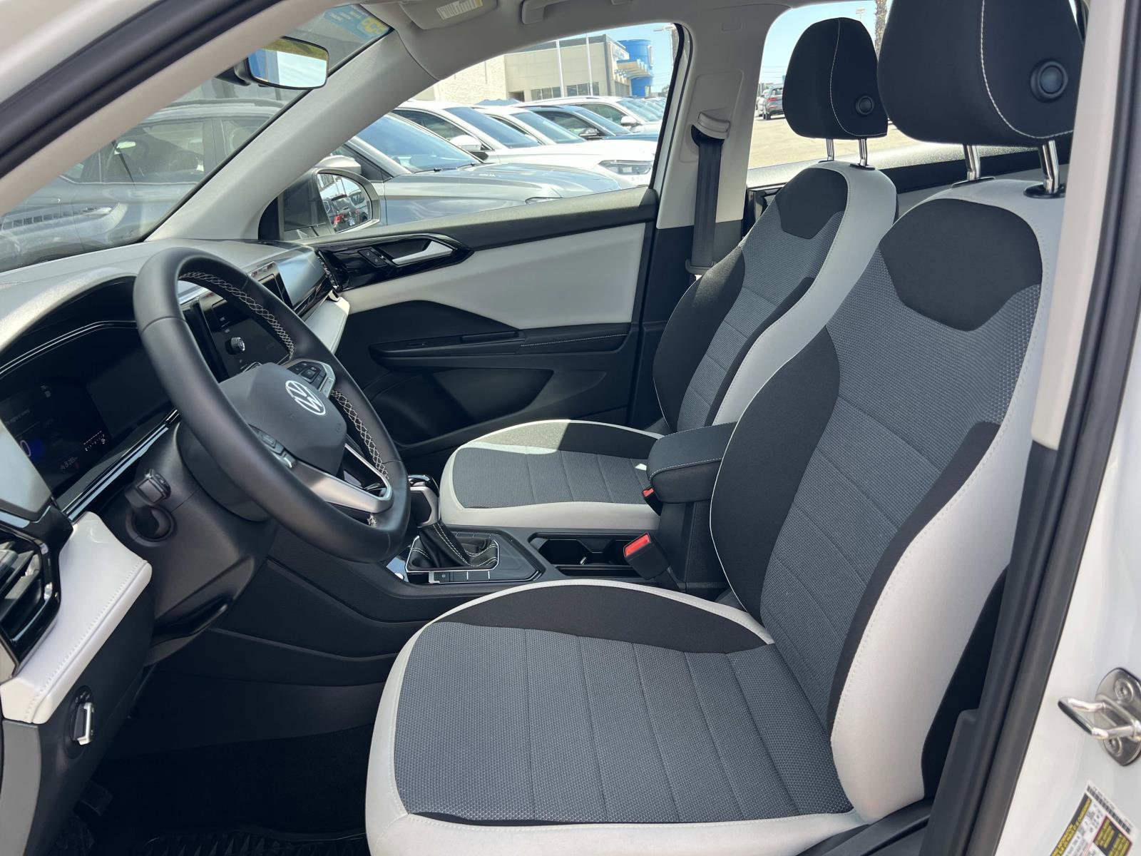 Used 2025 Volkswagen Taos S image 18