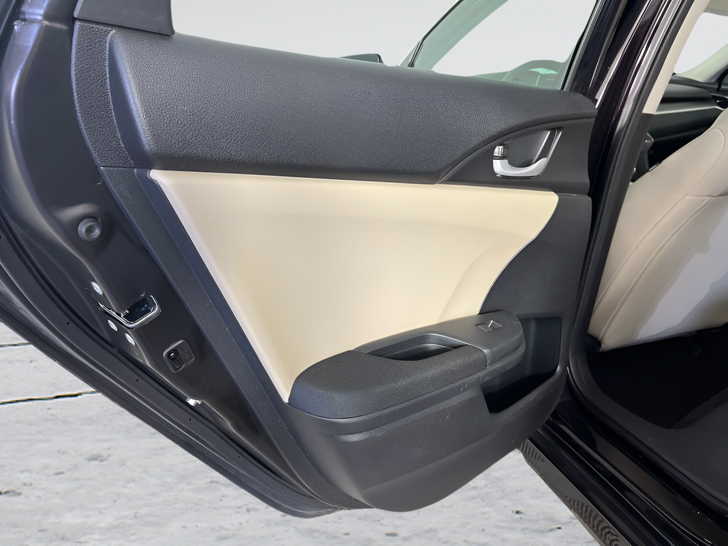 Used 2017 Honda Civic EX image 10