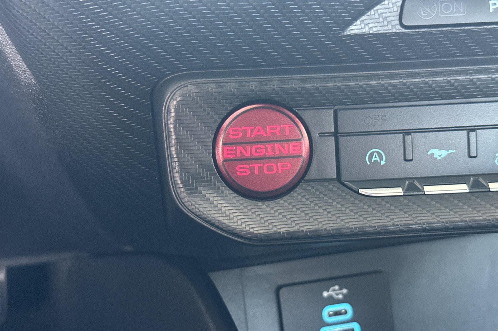 New 2025 Ford Mustang Coupe image 21