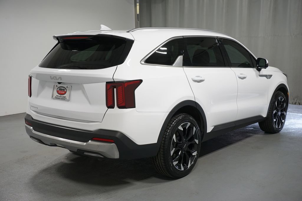 Used 2025 Kia Sorento SX image 8