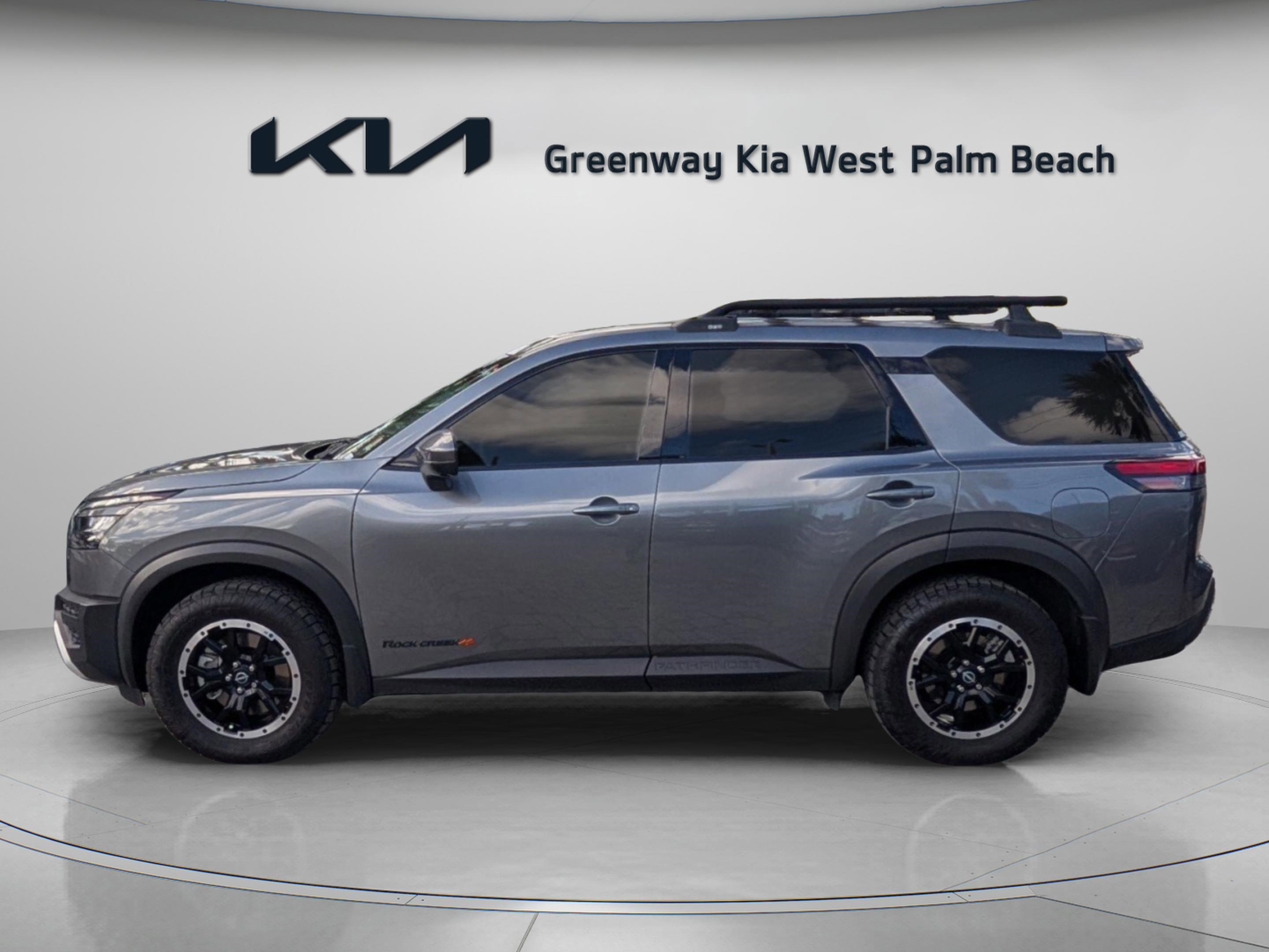 Used 2024 Nissan Pathfinder Rock Creek image 4
