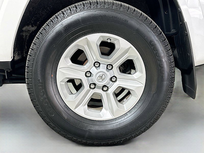 Used 2016 Toyota 4Runner 2WD image 28