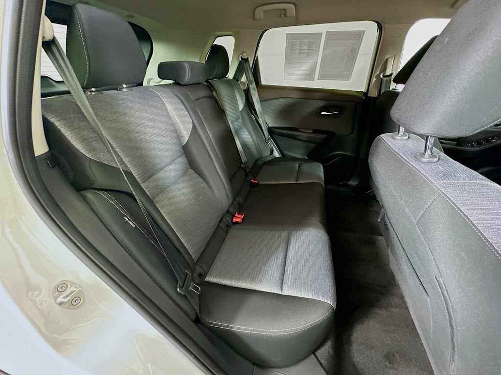 Certified 2023 Nissan Rogue SV AWD/4WD image 35