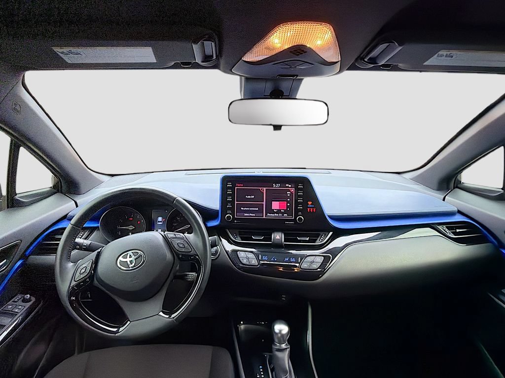 Used 2021 Toyota C-HR XLE FWD image 16