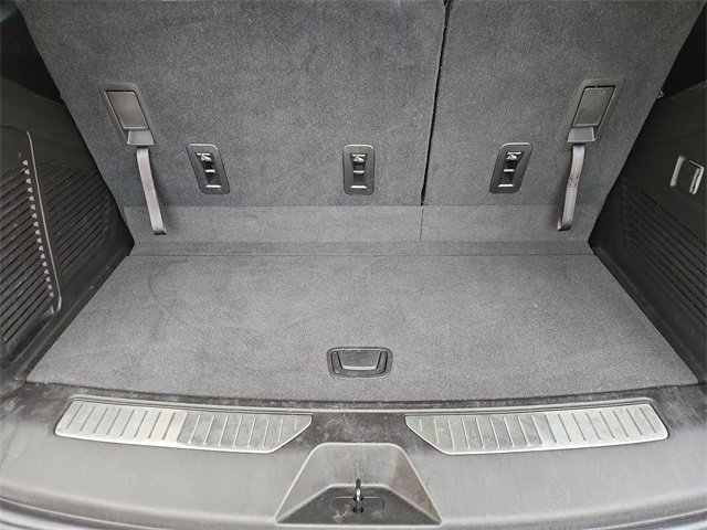 Used 2021 Chevrolet Tahoe Z71 image 26