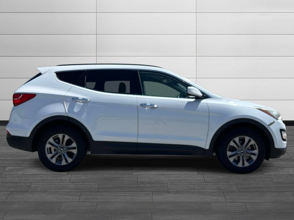 Used 2015 Hyundai Santa Fe Sport w/ Option Group 02 AWD/4WD image 2