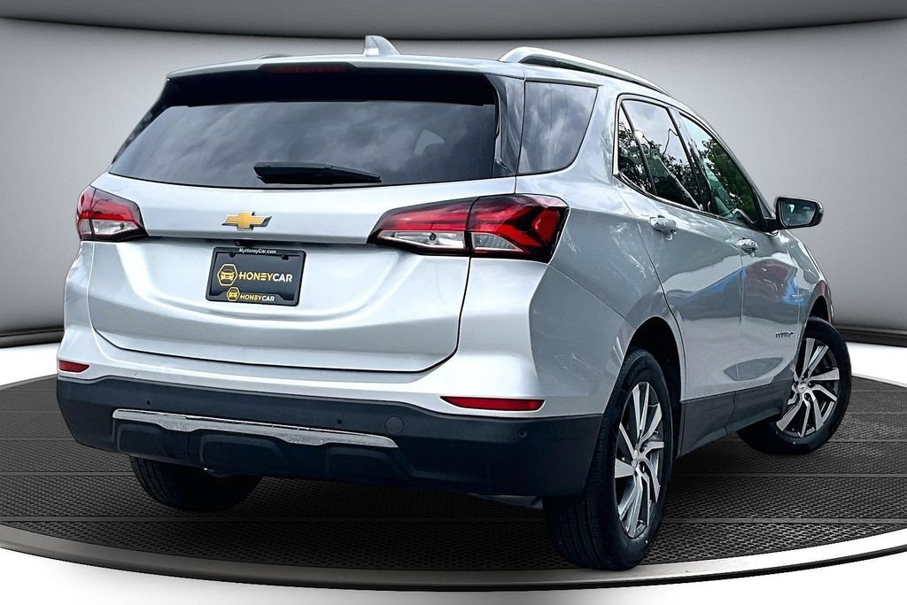 Used 2022 Chevrolet Equinox Premier AWD/4WD image 6
