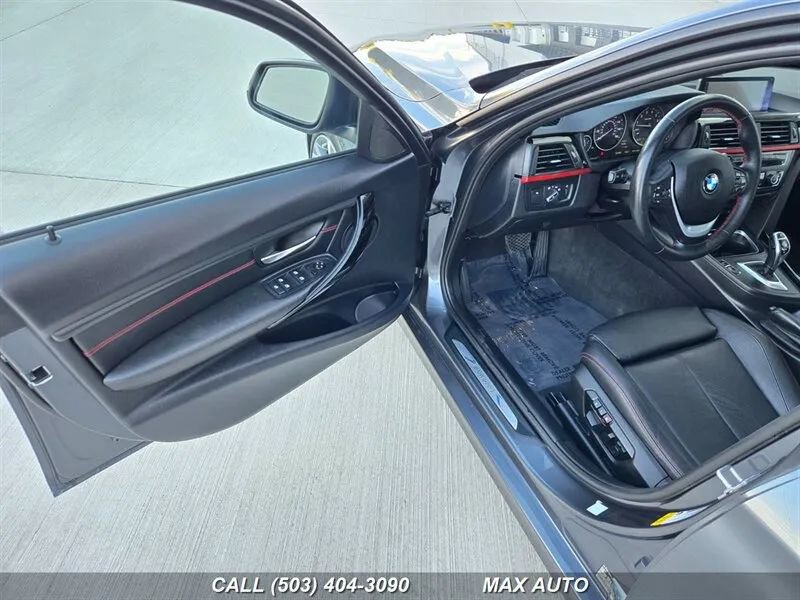 Used 2013 BMW 335i 335i Sedan 4D image 10