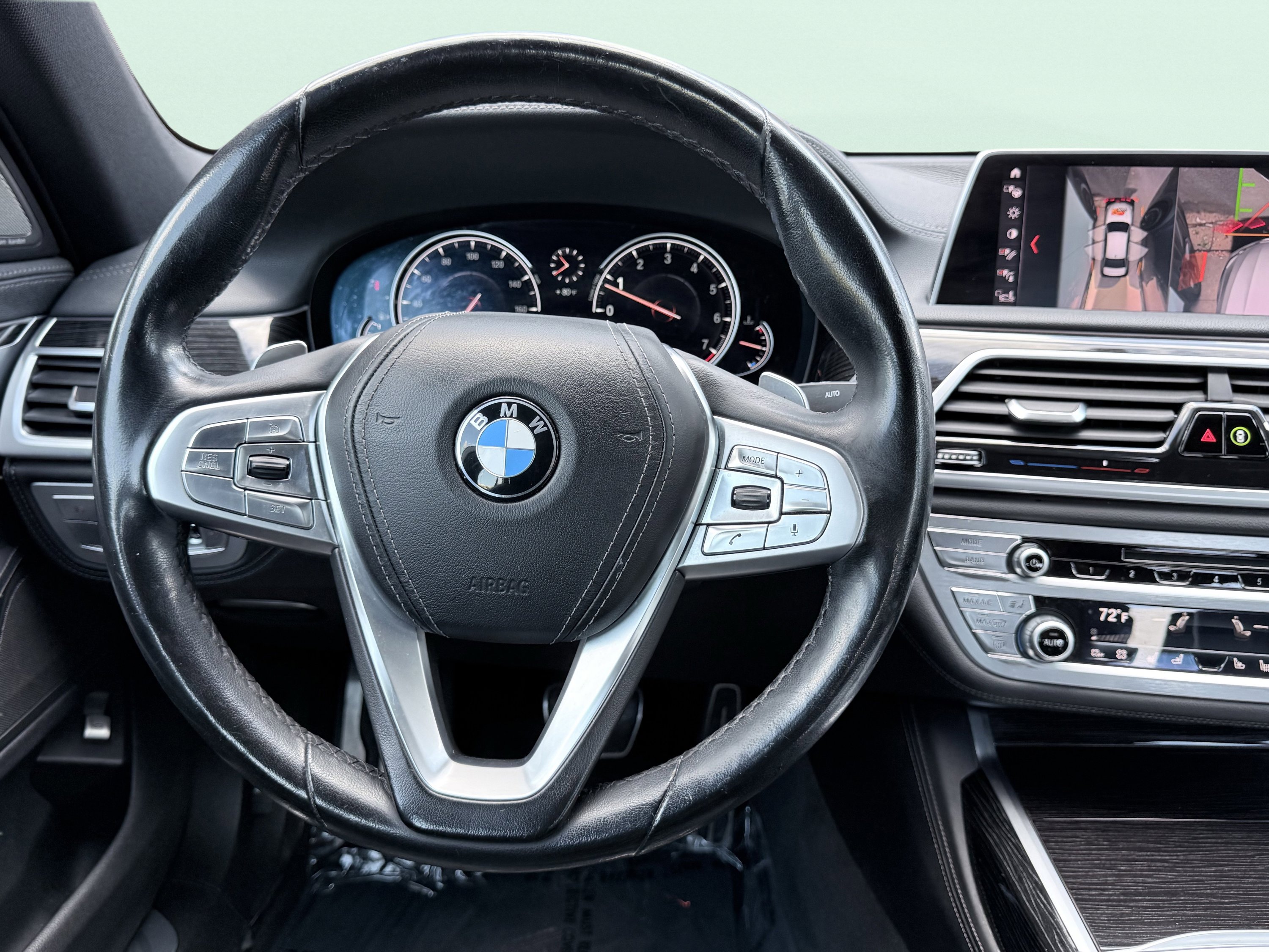 Used 2019 BMW 750i w/ M Sport Package image 39
