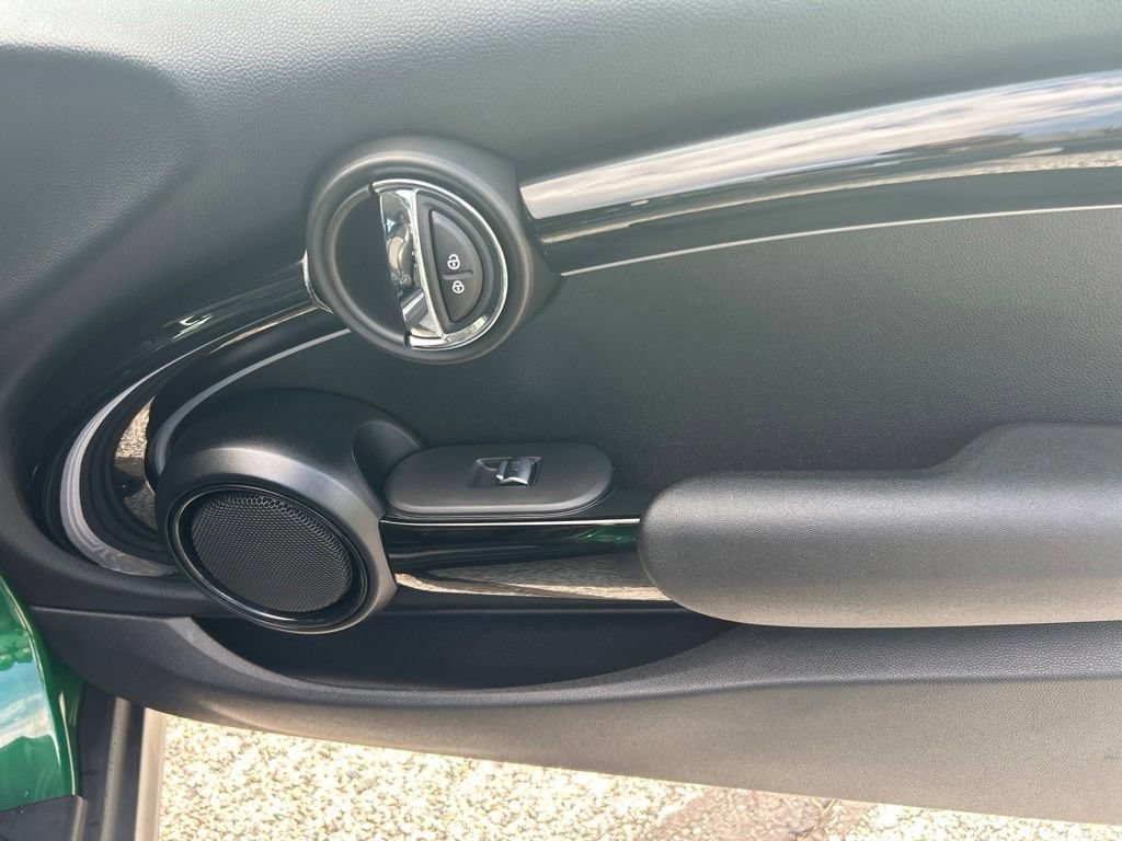 Used 2022 MINI Cooper SE FWD image 21