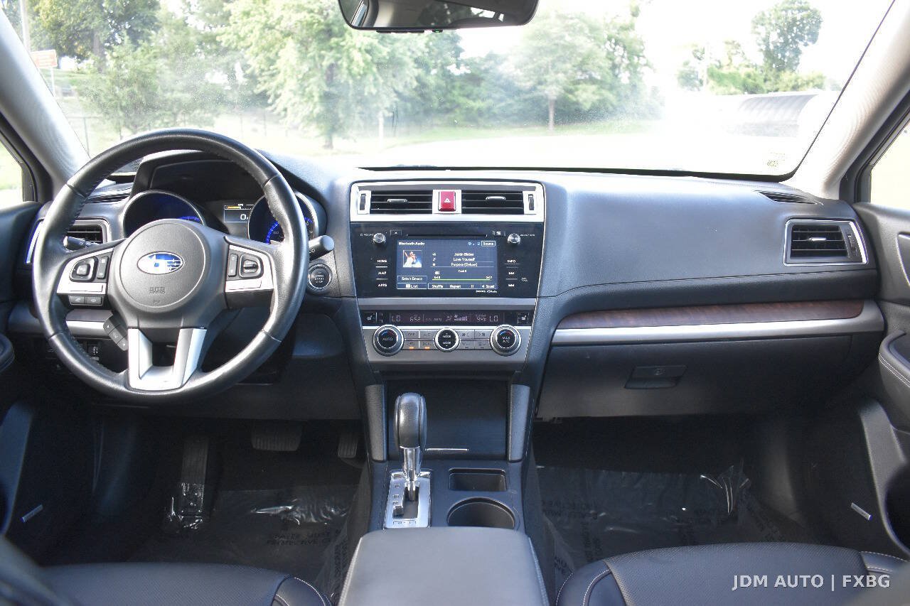 Used 2017 Subaru Outback 3.6R Limited AWD/4WD image 19