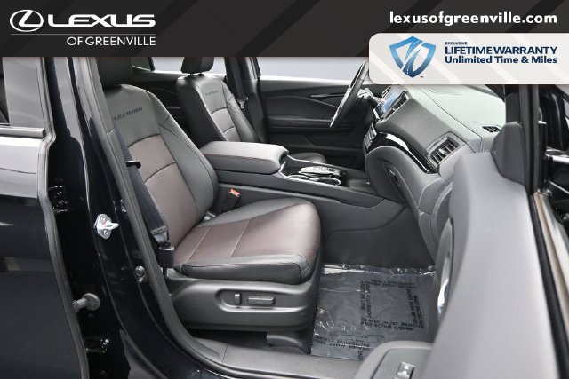 Used 2025 Honda Ridgeline Black Edition image 38