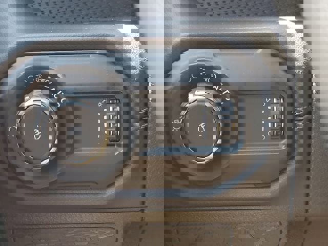 Certified 2025 Jeep Wrangler Unlimited Rubicon w/ Safety Group image 39