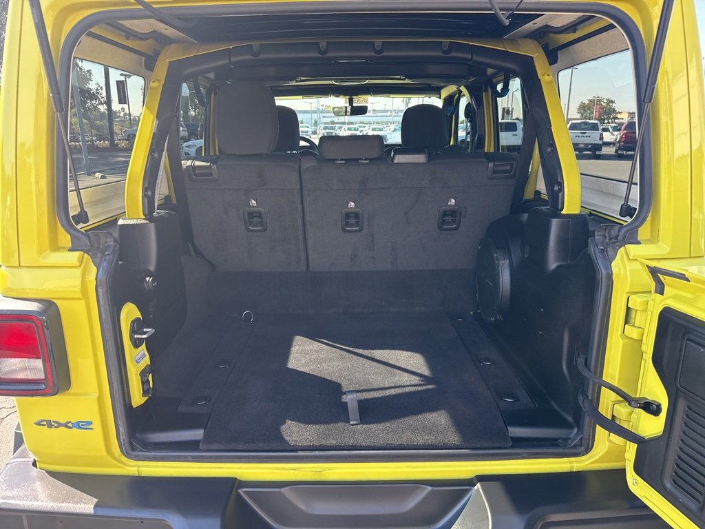 Used 2023 Jeep Wrangler Willys 4xe w/ Sun & Screen Package image 7