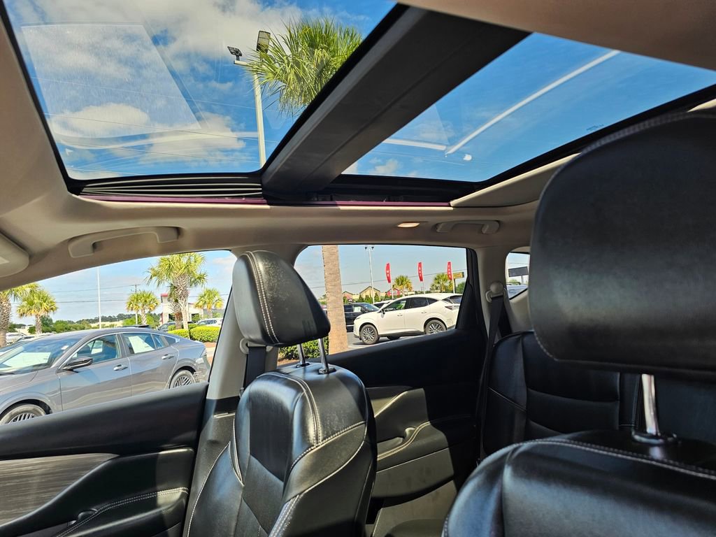 Used 2018 Nissan Murano SL w/ Moonroof Package AWD/4WD image 20