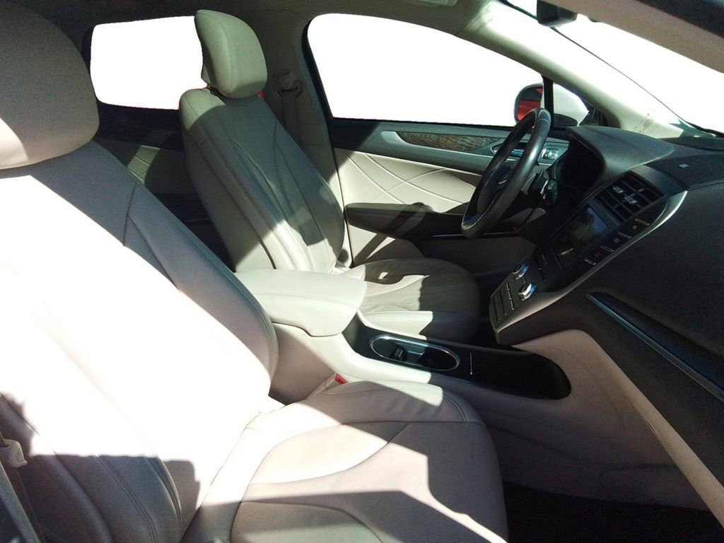 Used 2019 Lincoln MKC Reserve w/ MKC Climate Package image 15