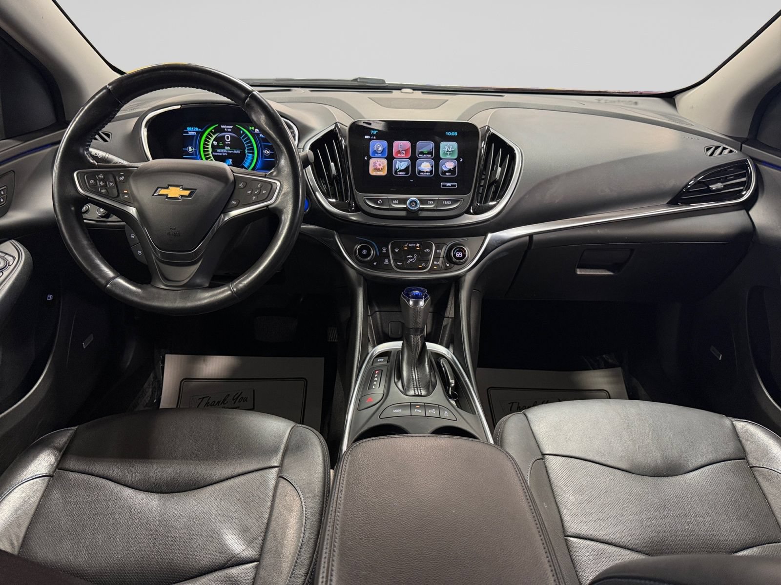 Used 2018 Chevrolet Volt Premier w/ Driver Confidence Package FWD image 16