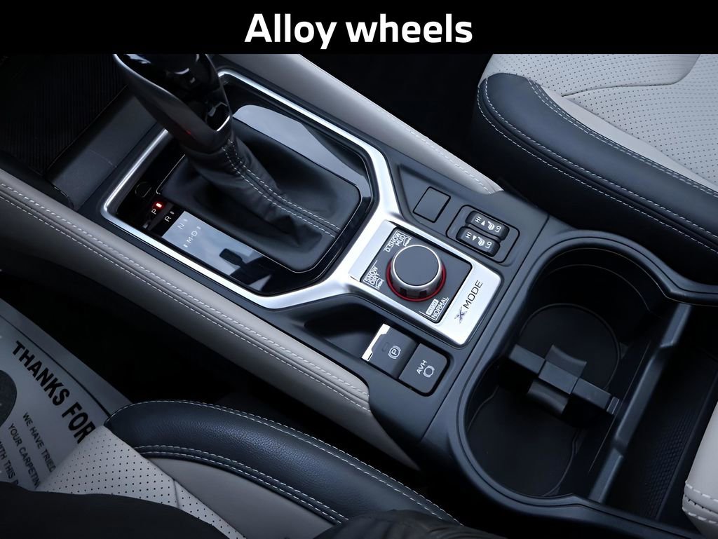 Used 2022 Subaru Forester Limited image 27