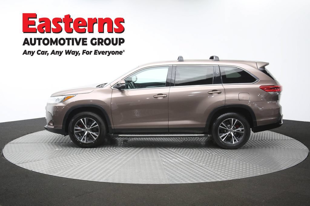 Used 2019 Toyota Highlander LE FWD image 59