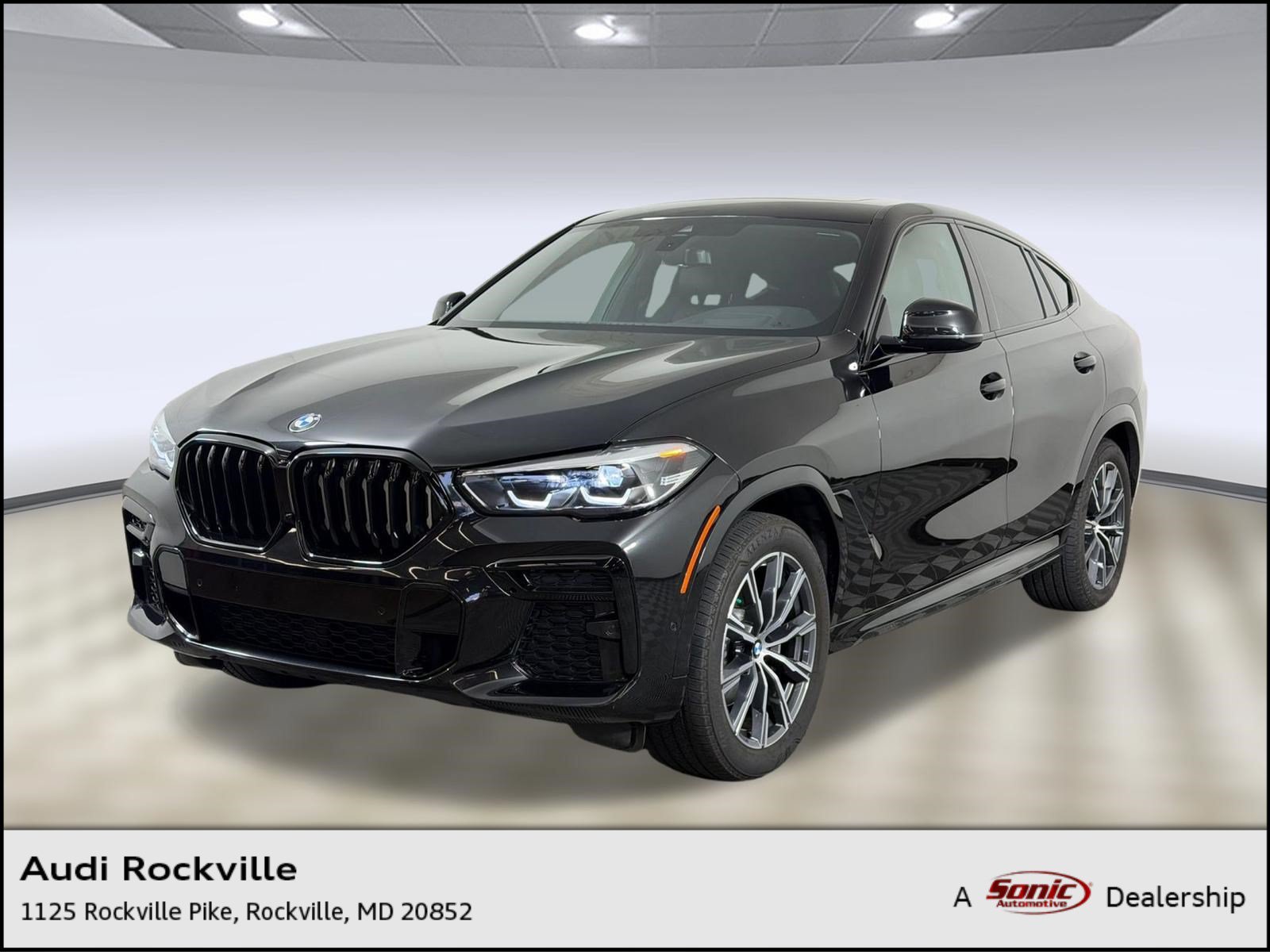 Used 2023 BMW X6 xDrive40i w/ M Sport Package AWD/4WD image 1